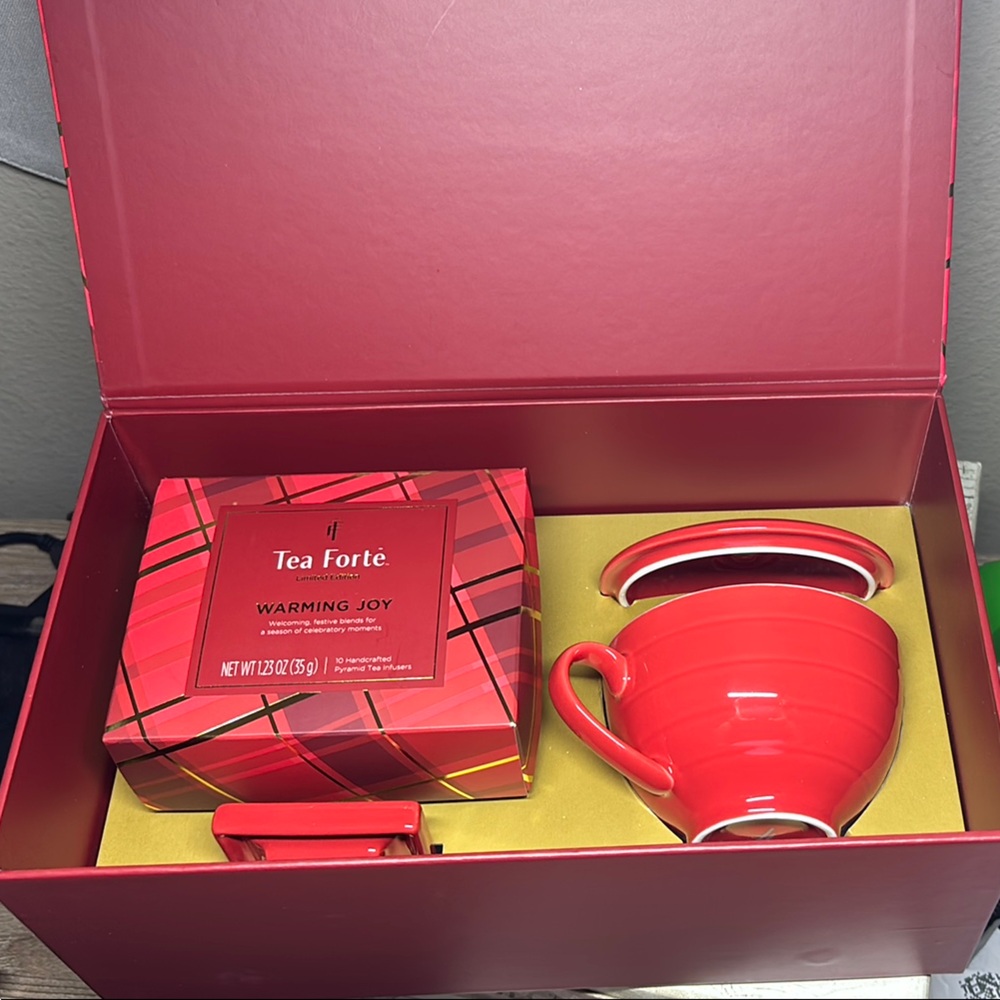 New Tea Forte Limited Edition Set